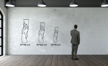 Görseli Galeri görüntüleyiciye yükleyin, Tutan El Metal Duvar Dekoru