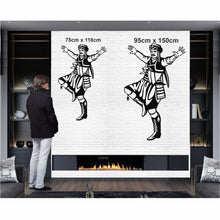 Görseli Galeri görüntüleyiciye yükleyin, Zeybek Metal Duvar Dekoru