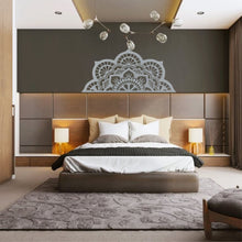 Görseli Galeri görüntüleyiciye yükleyin, Yarım Mandala Metal Duvar Dekoru