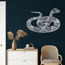 Görseli Galeri görüntüleyiciye yükleyin, Yılan Metal Duvar Dekoru