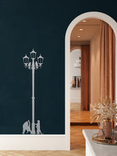 Görseli Galeri görüntüleyiciye yükleyin, Sokak Lambası Metal Duvar Dekoru