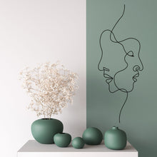 Görseli Galeri görüntüleyiciye yükleyin, Sırt Sırta Metal Duvar Dekoru