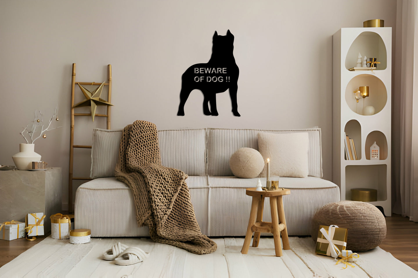 Köpek Çıkabilir Metal Duvar Dekoru