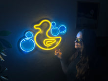 Görseli Galeri görüntüleyiciye yükleyin, Rubber Duck Neon Tabela
