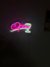 Görseli Galeri görüntüleyiciye yükleyin, Open Door Neon Tabela
