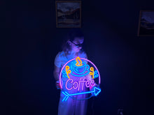 Görseli Galeri görüntüleyiciye yükleyin, Coffee Neon Tabela

