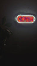 Videoyu Galeri görüntüleyiciye yükleyin ve burada izleyin, Open Door Neon Tabela
