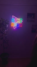 Videoyu Galeri görüntüleyiciye yükleyin ve burada izleyin, Game Room  Neon Metal Tabela
