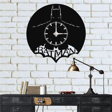 Görseli Galeri görüntüleyiciye yükleyin, Batman Metal Duvar Saati
