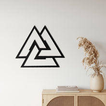 Görseli Galeri görüntüleyiciye yükleyin, Valknut Metal Duvar Dekoru
