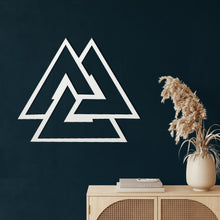 Görseli Galeri görüntüleyiciye yükleyin, Valknut Metal Duvar Dekoru

