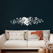 Görseli Galeri görüntüleyiciye yükleyin, Kalpli Metal Ornament Metal Duvar Dekoru
