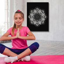 Görseli Galeri görüntüleyiciye yükleyin, Mandala Metal Duvar Dekoru
