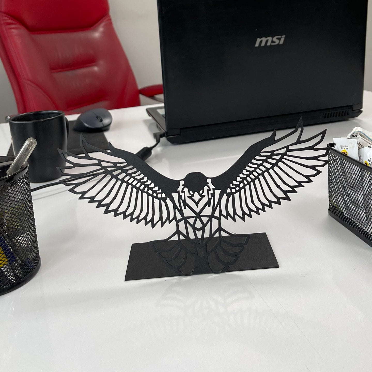 Kartal Masaüstü Dekoru